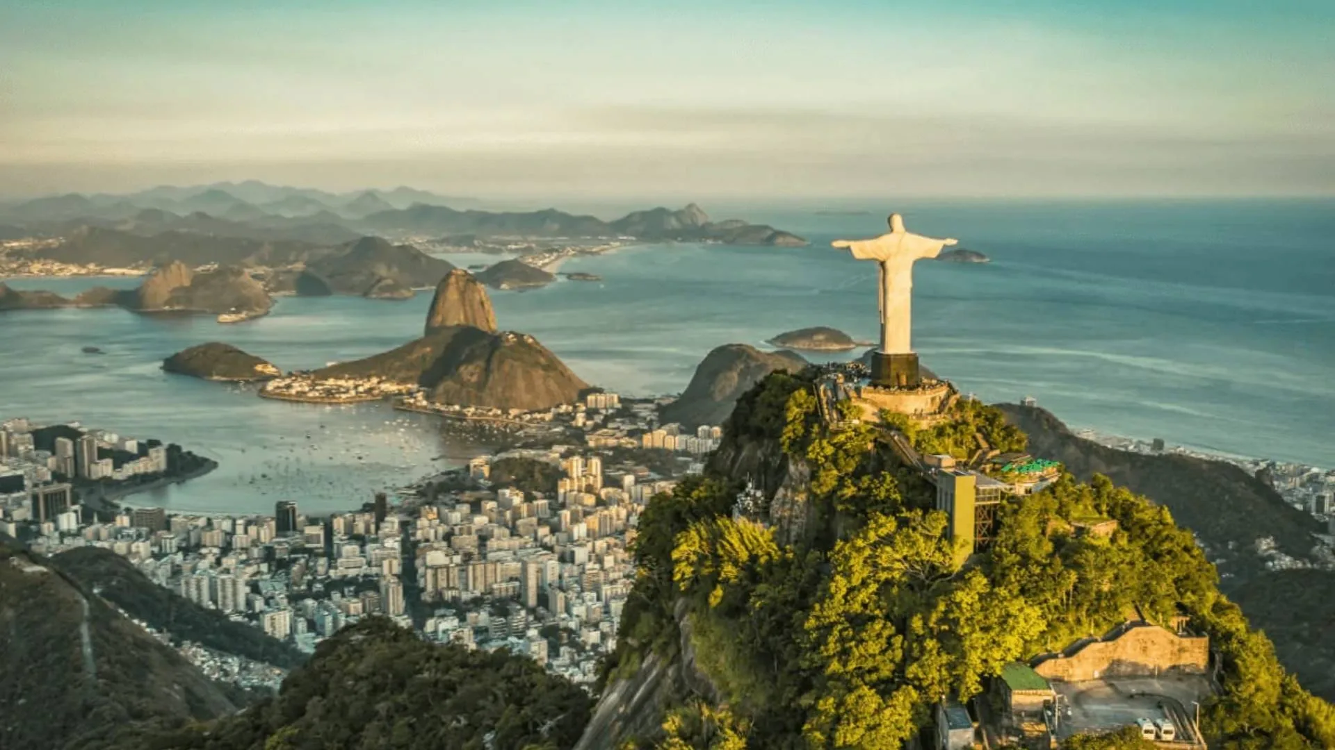 Passeios Imperdíveis para Quem Ama Arte e Cultura no Rio de Janeiro