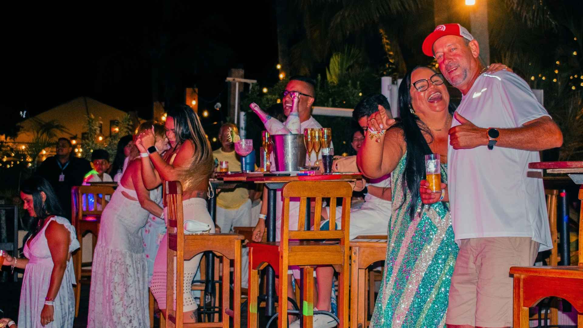 Réveillon 2027 em Cabo Frio: shows confirmados, queima de fogos e onde passar a virada do ano